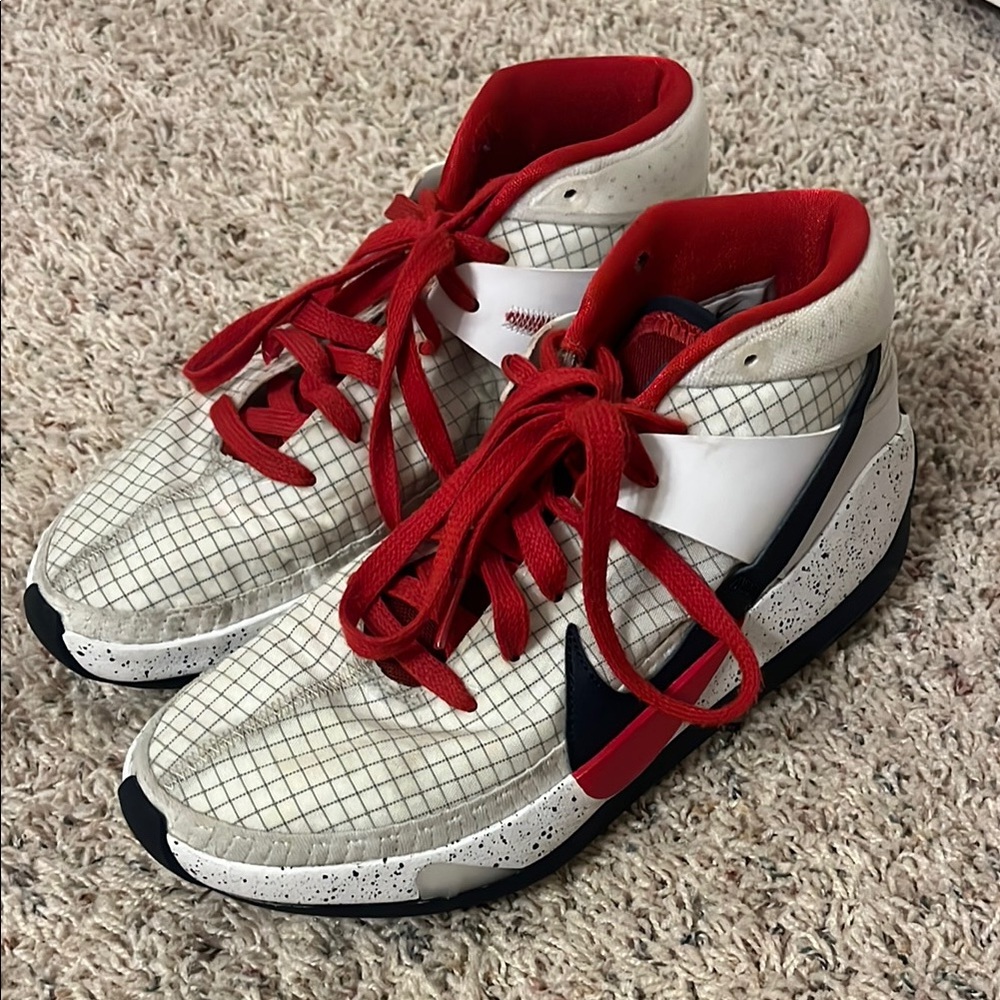 Kevin Durant basketball shoes! Red and White High-Top Sneakers